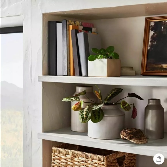 Threshold x Studio McGee Carved Ceramic Box Gray 5" x 5" - NEW - Picture 2 of 7